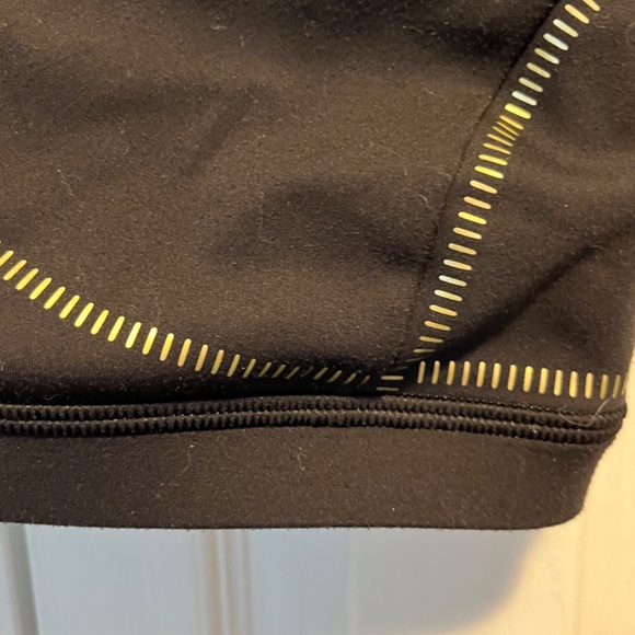 Lululemon size 6 bra top - Picture 3 of 8